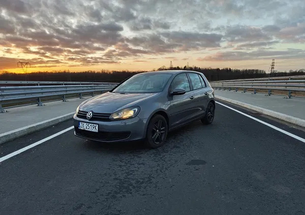 volkswagen Volkswagen Golf cena 24500 przebieg: 240000, rok produkcji 2009 z Koszalin